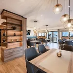 Apartmanhotel Gluecksmoment Goetschlhof 3*